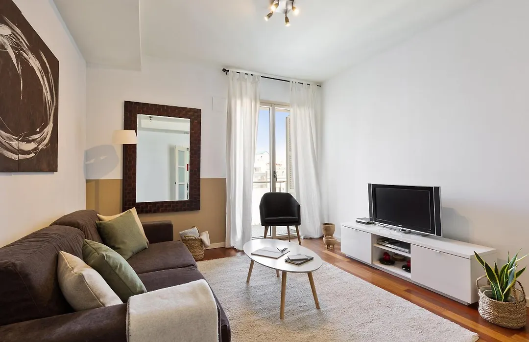 Ola Living Plaza Catalunya-1