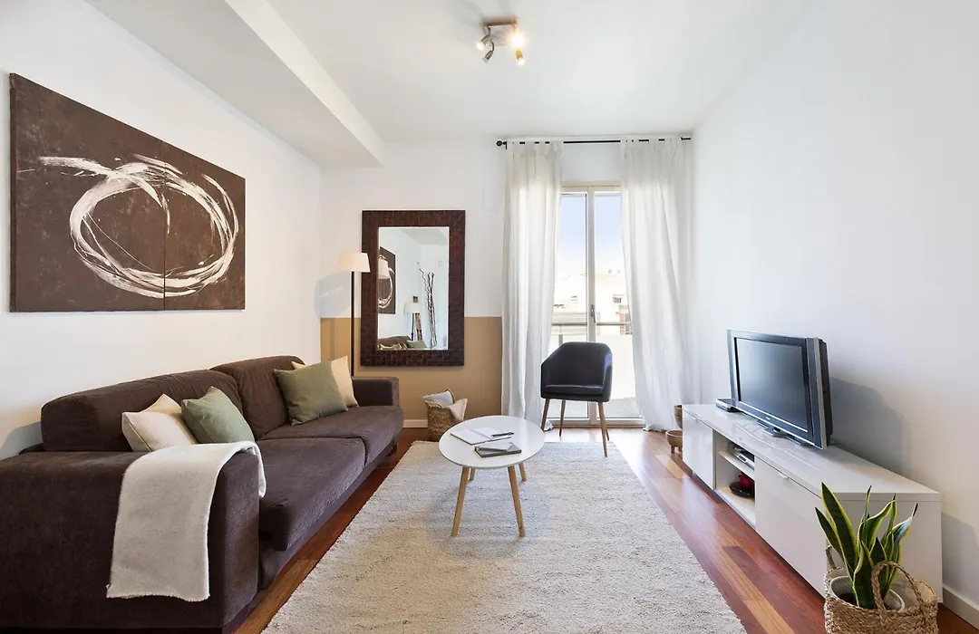 Ola Living Plaza Catalunya-1